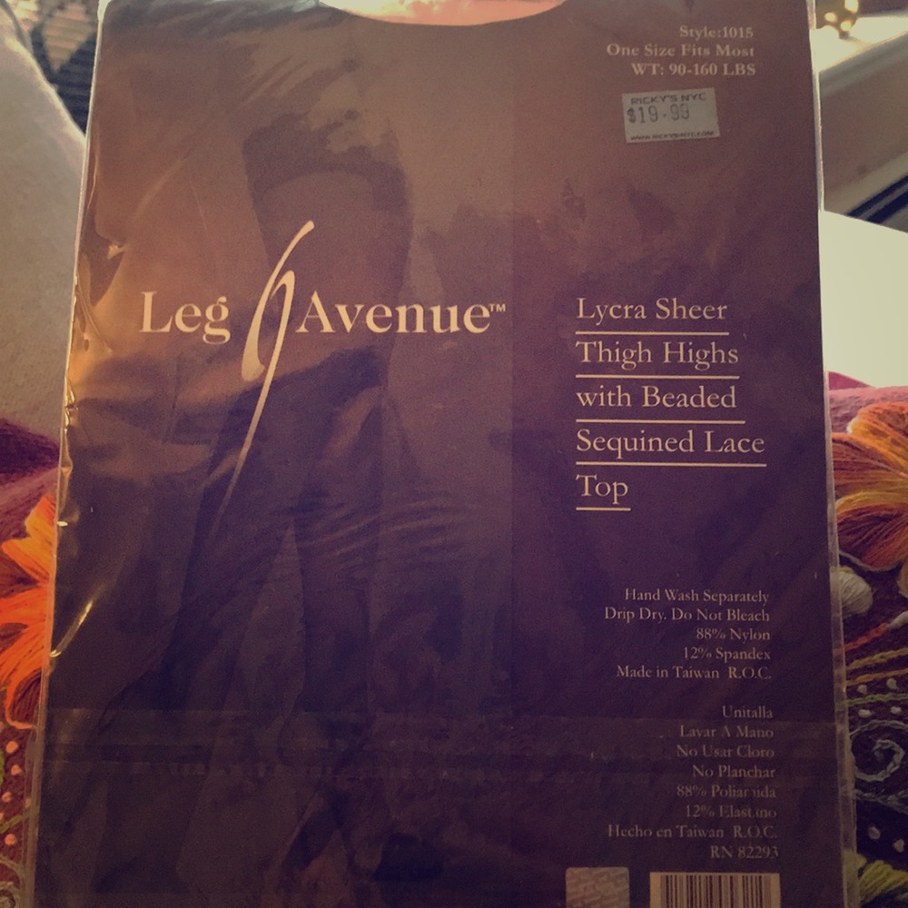 Leg avenue white sheer thigh highs *brand new*
